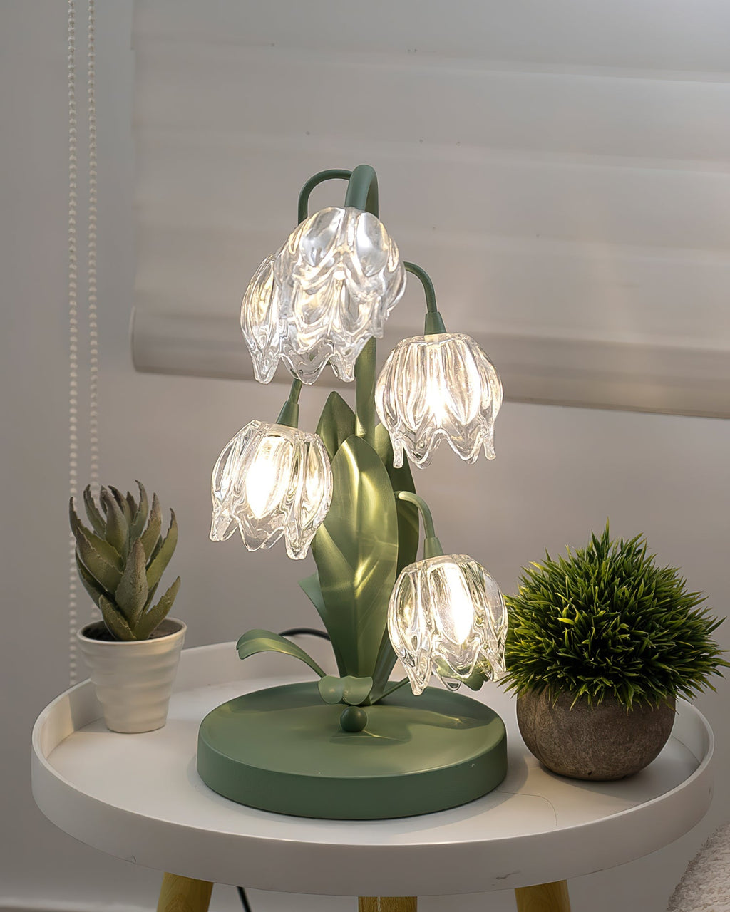 Kryształowa lampa stołowa Lily | Ormexis