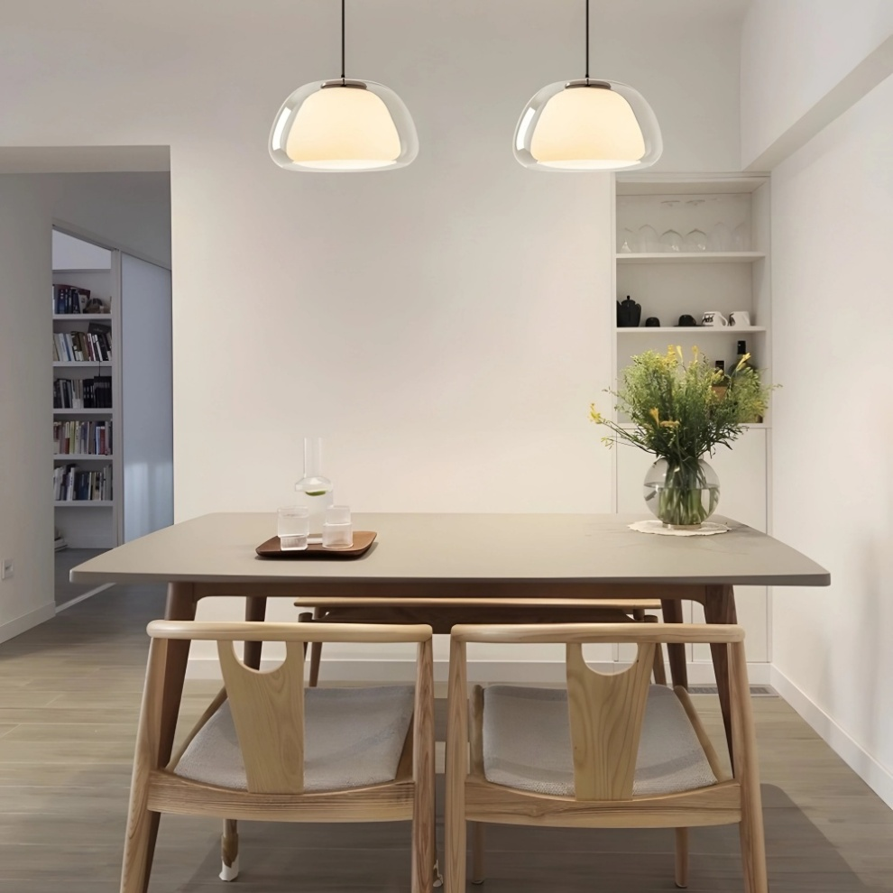 Aurora melkeglass pendellampe for moderne takdekorasjon