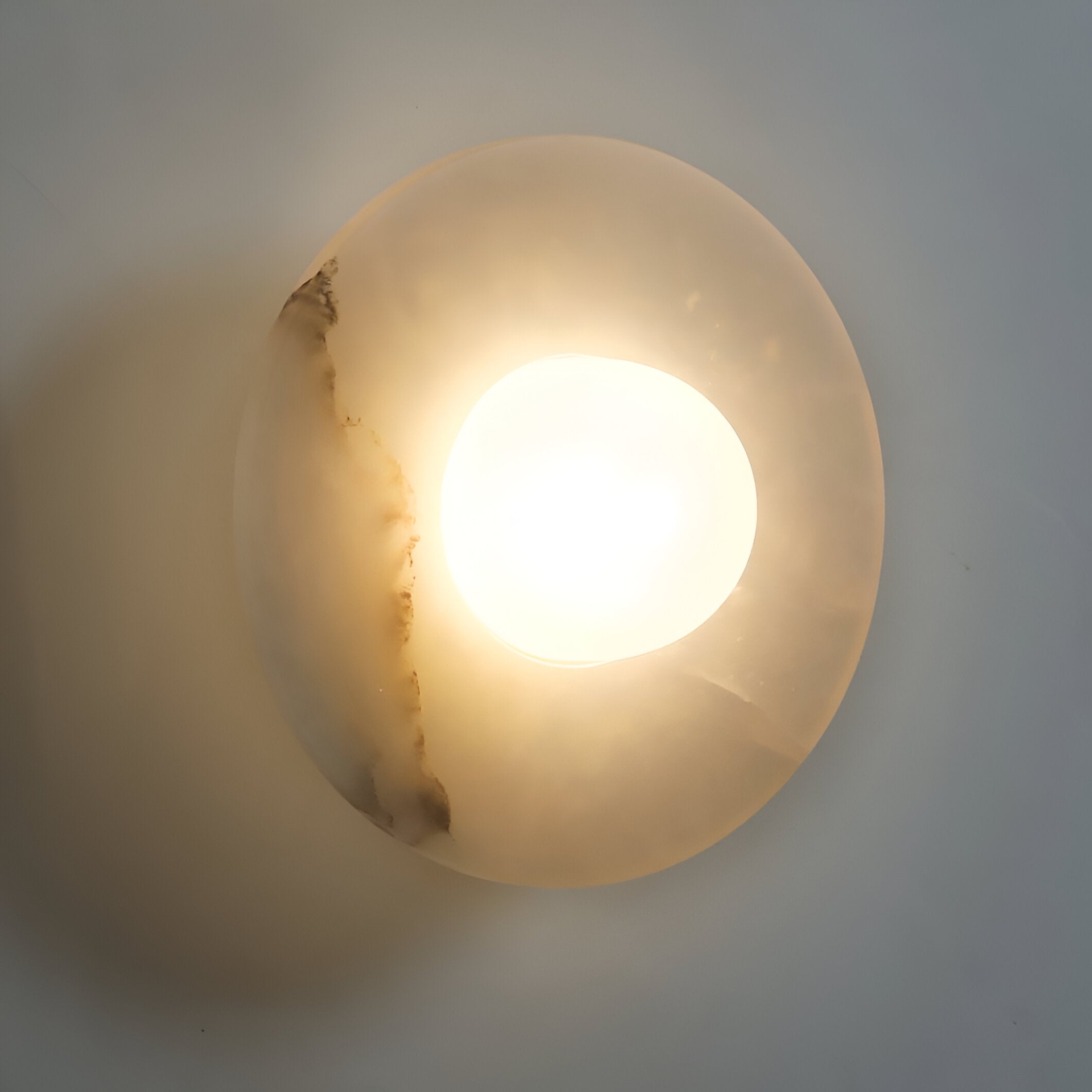 Aplica de perete tip halo, în stil minimalist nordic | Ormexis