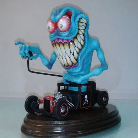Ormexis Rat Fink sběratelská hračka s ručně vyráběnými detaily pro halloweenskou dekoraci vintage Americana