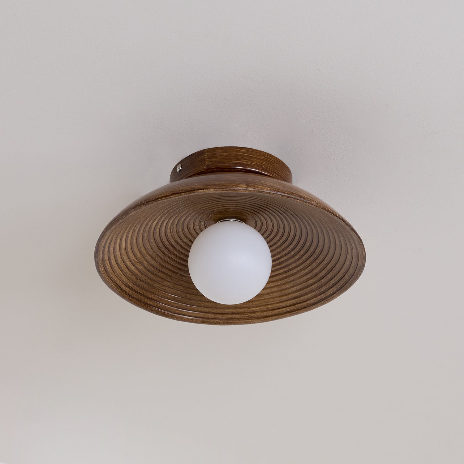 Circular Wooden Flush Mount Light | Ormexis