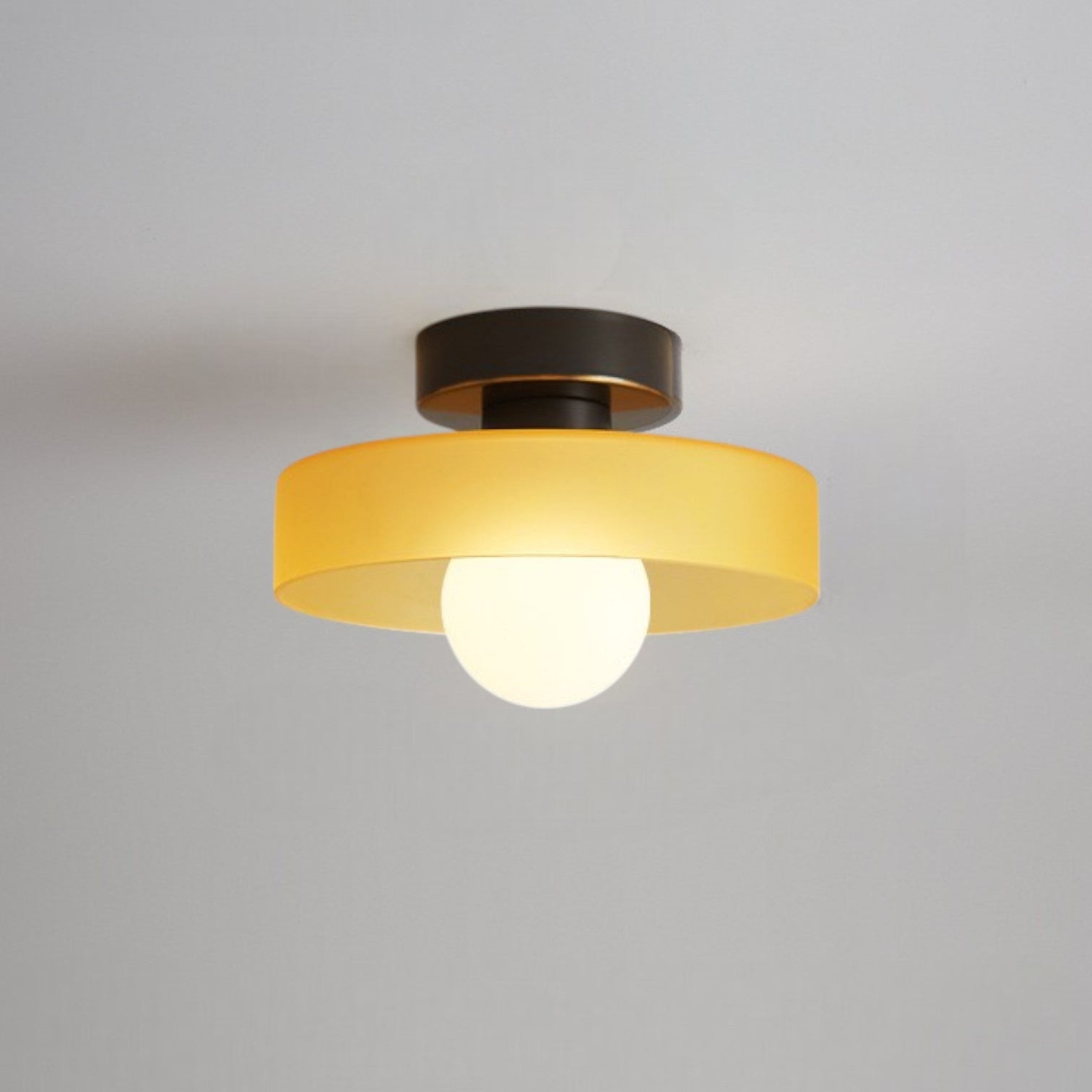 Nordic Bauhaus Ceiling Light | Ormexis