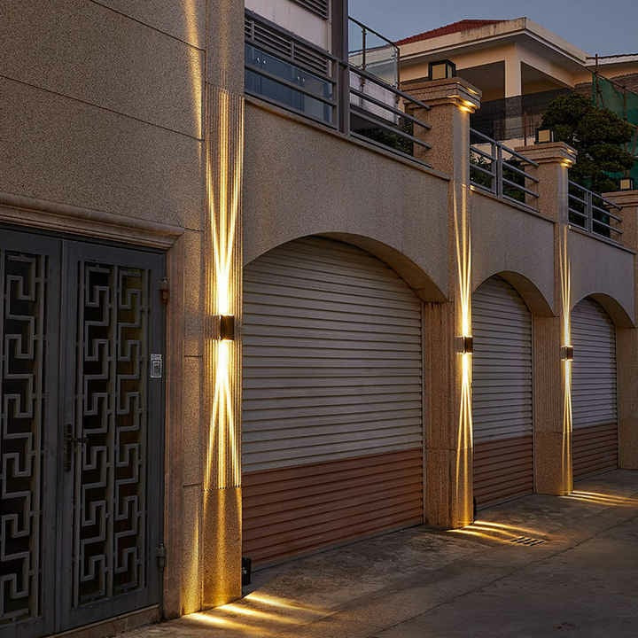 Forme Monolithic Wall Sconce | Ormexis
