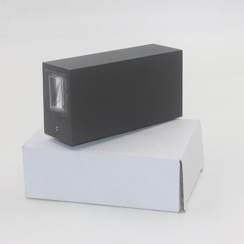 Forme Monolithic Wall Sconce | Ormexis