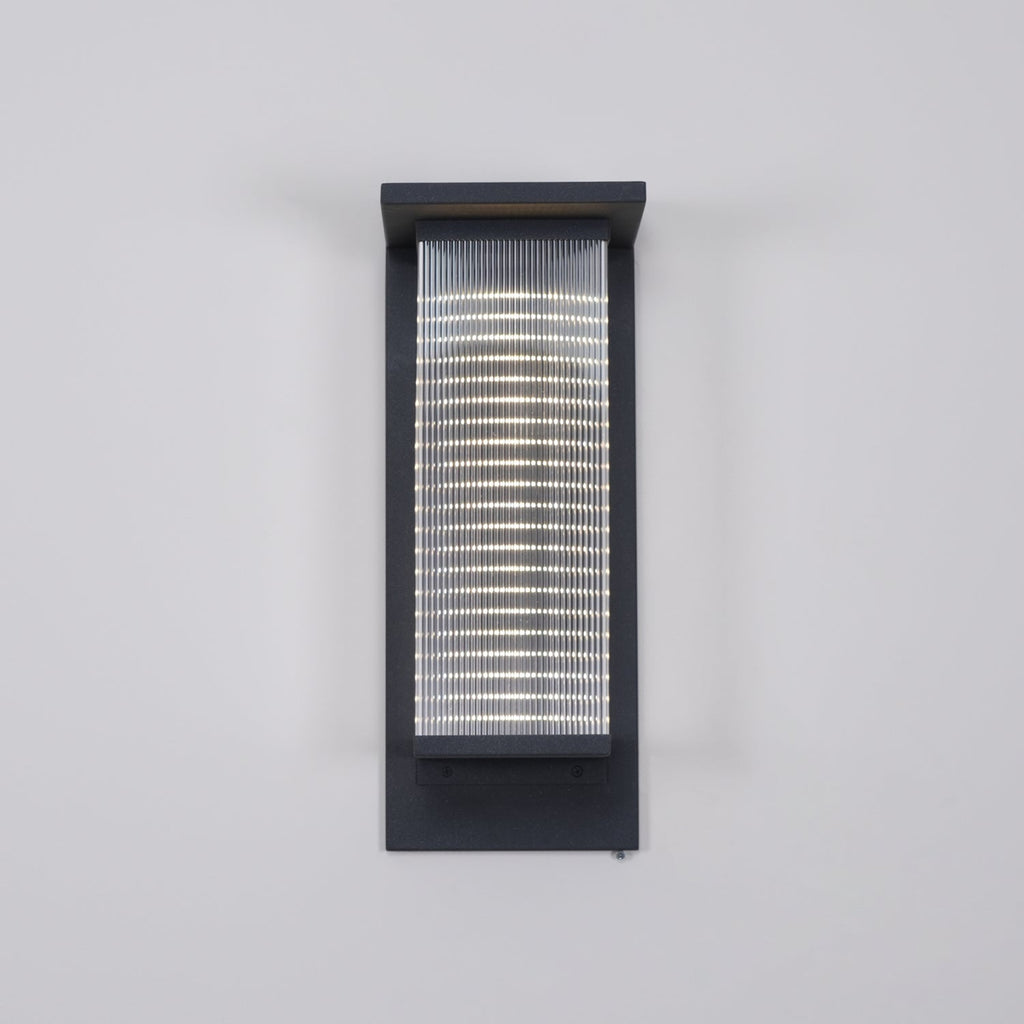 Urban Luxe Outdoor Wall Sconce | Ormexis