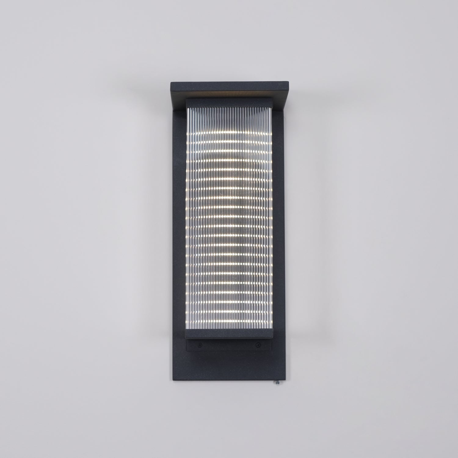 Urban Luxe Outdoor Wall Sconce | Ormexis