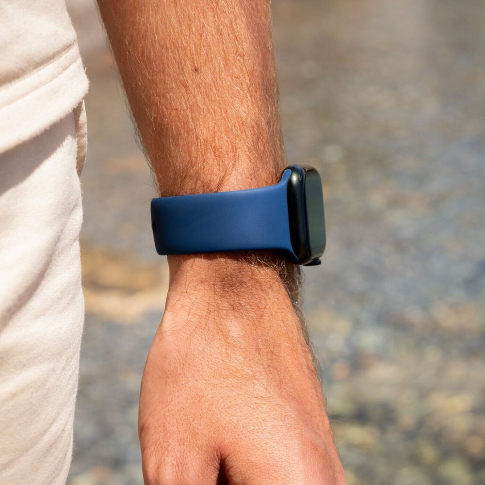 Apple Watch Blue Silicone Strap Replacement Band For Daily Wear