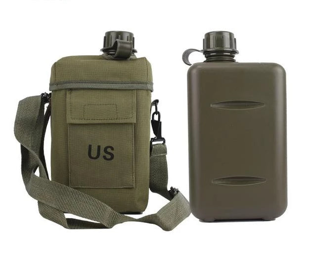 Outdoor Essentials Wander-Trinkflasche 2L Fassungsvermögen Leichtgewichtige Hydration