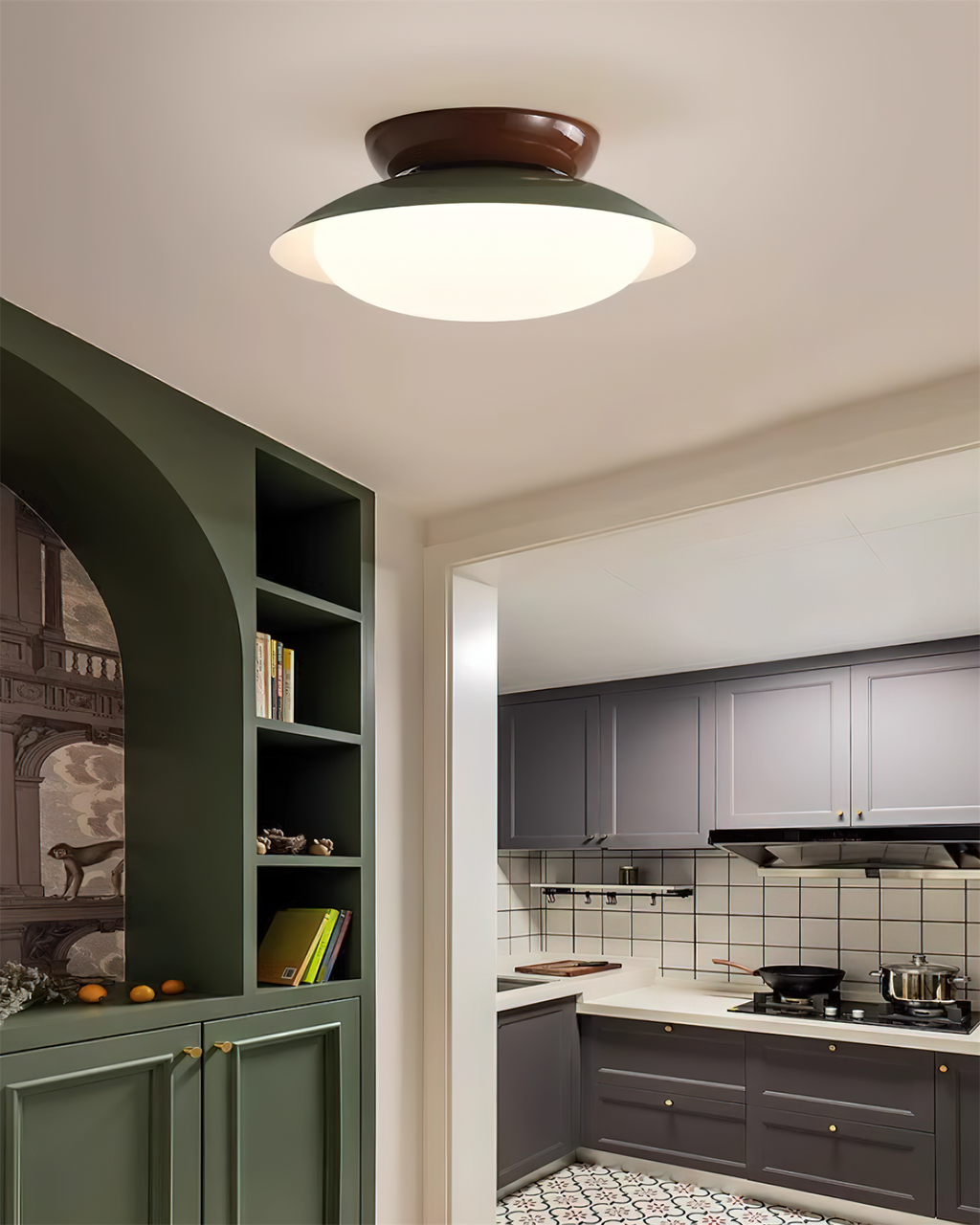 Retro Saucer Flush Mount Light | Ormexis