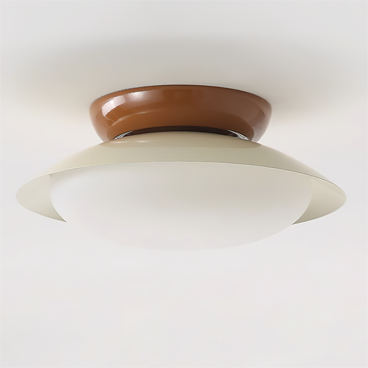 Retro Saucer Flush Mount Light | Ormexis