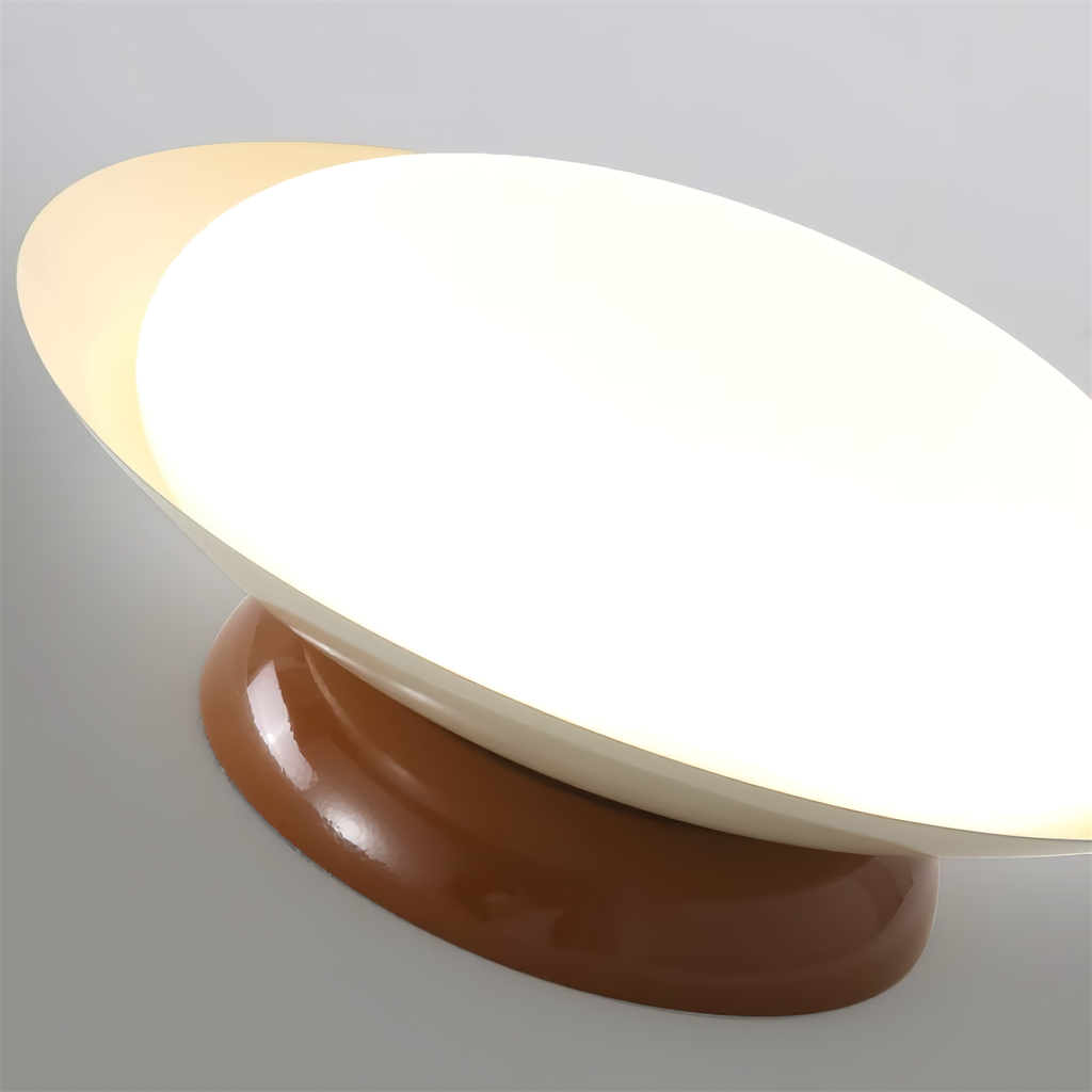 Retro Saucer Flush Mount Light | Ormexis