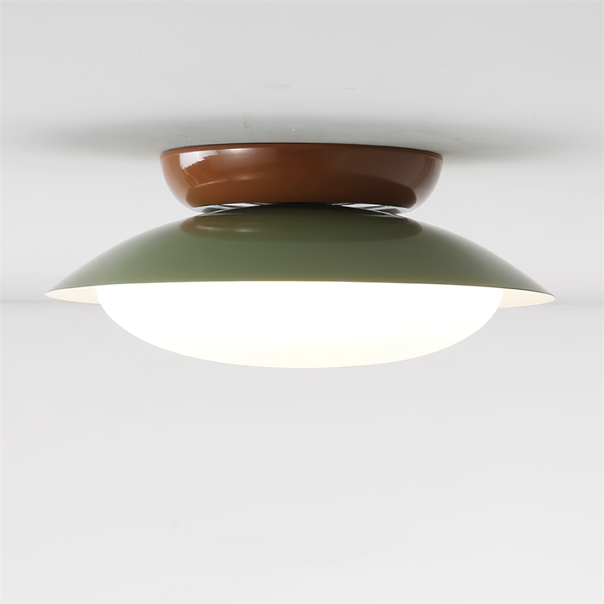 Retro Saucer Flush Mount Light | Ormexis