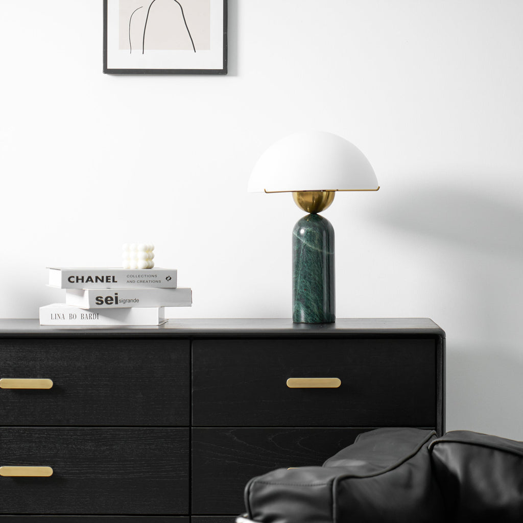Vellum Alabaster Table Lamp | Ormexis