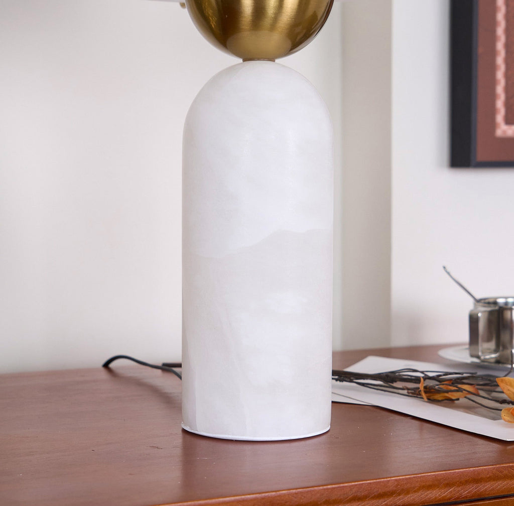 Vellum Alabaster Table Lamp | Ormexis
