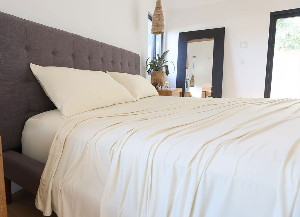 Performance Collection Ecru Bed Sheet Set With Airy Fabric For Restful Nights