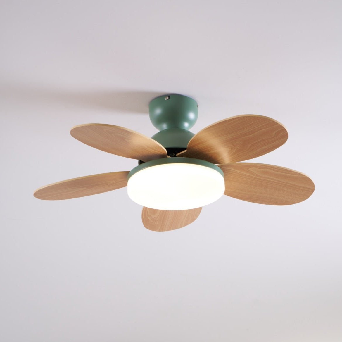 Luce per ventilatore da soffitto con pale a petalo | Ormexis