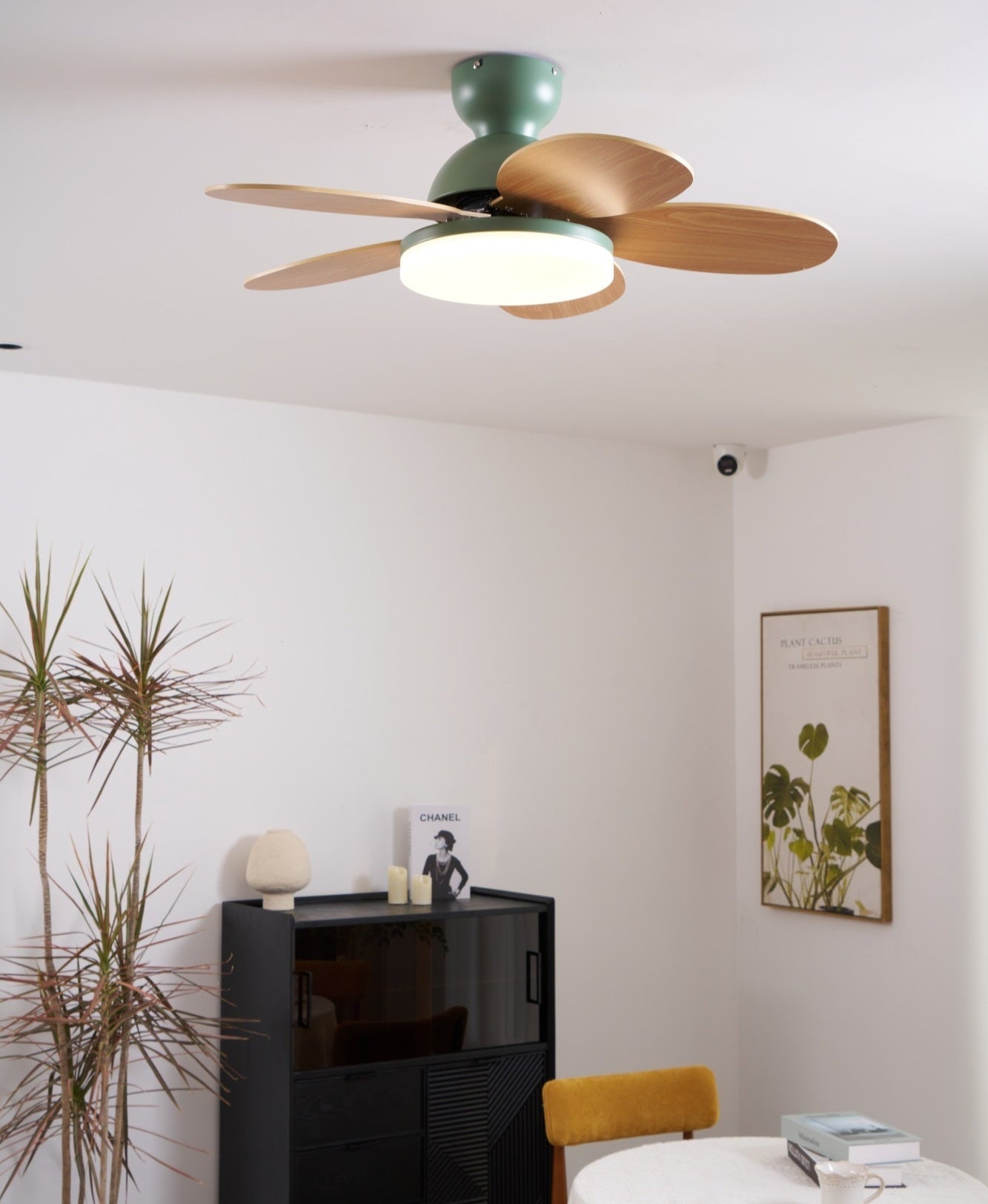Luce per ventilatore da soffitto con pale a petalo | Ormexis