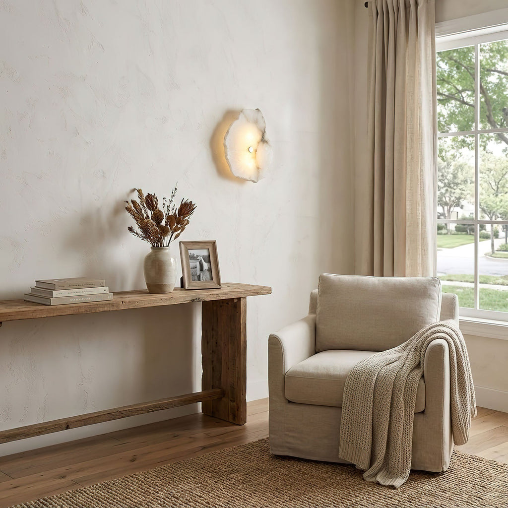 Elegant Gold Alabaster LED Wall Mount Light | Ormexis