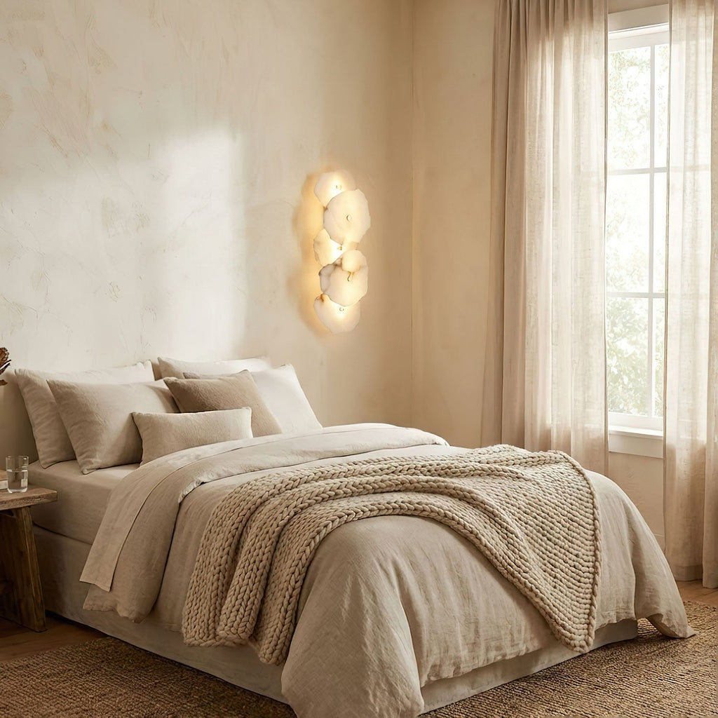 Elegant Gold Alabaster LED Wall Mount Light | Ormexis