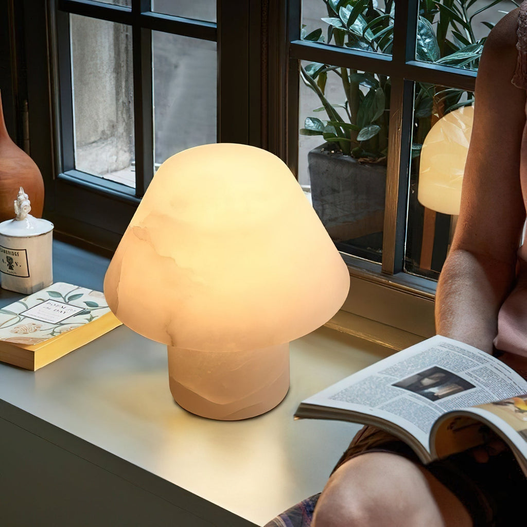 Monastisk bordslampa i alabaster | Ormexis