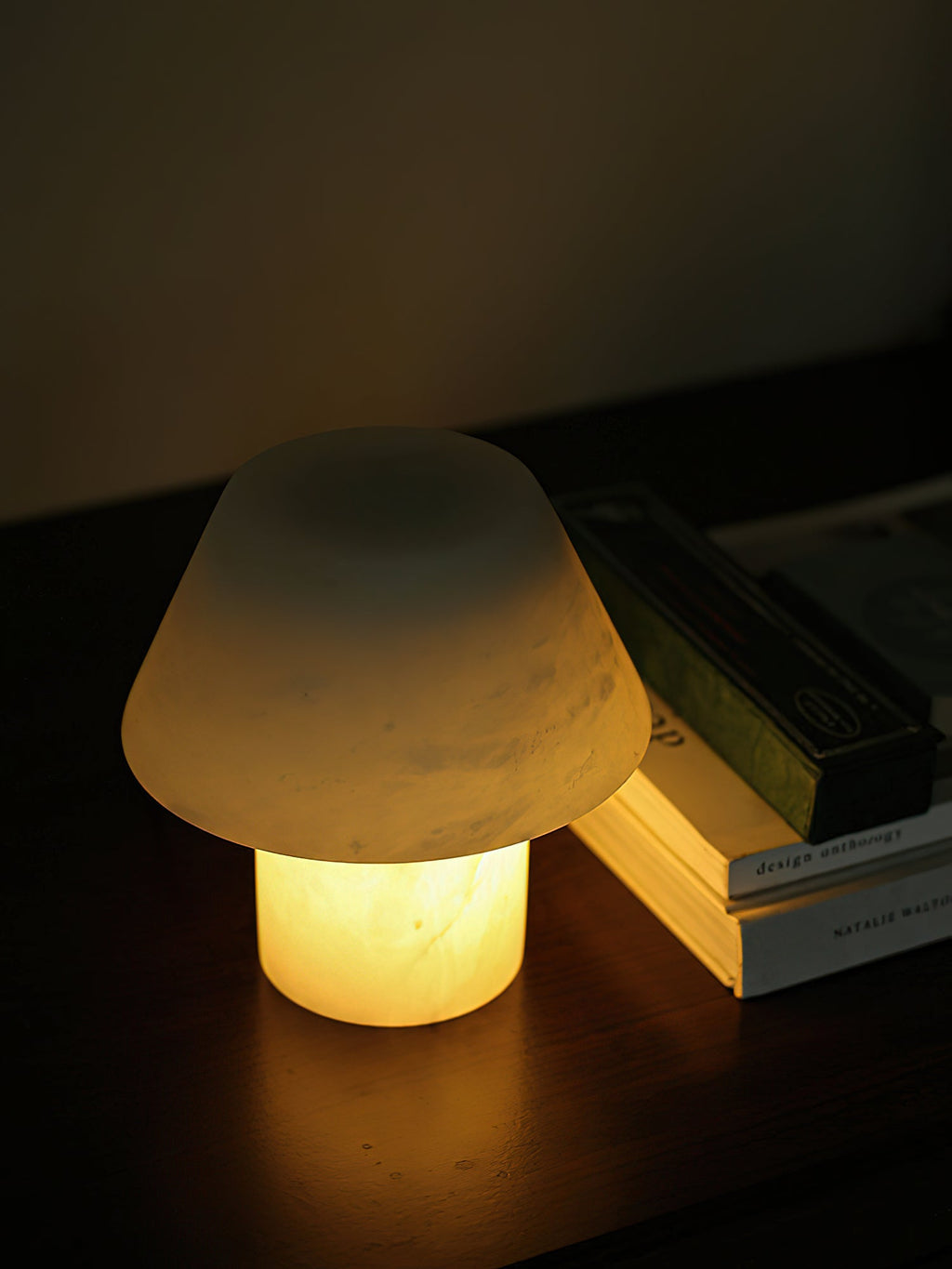 Monastisk bordslampa i alabaster | Ormexis