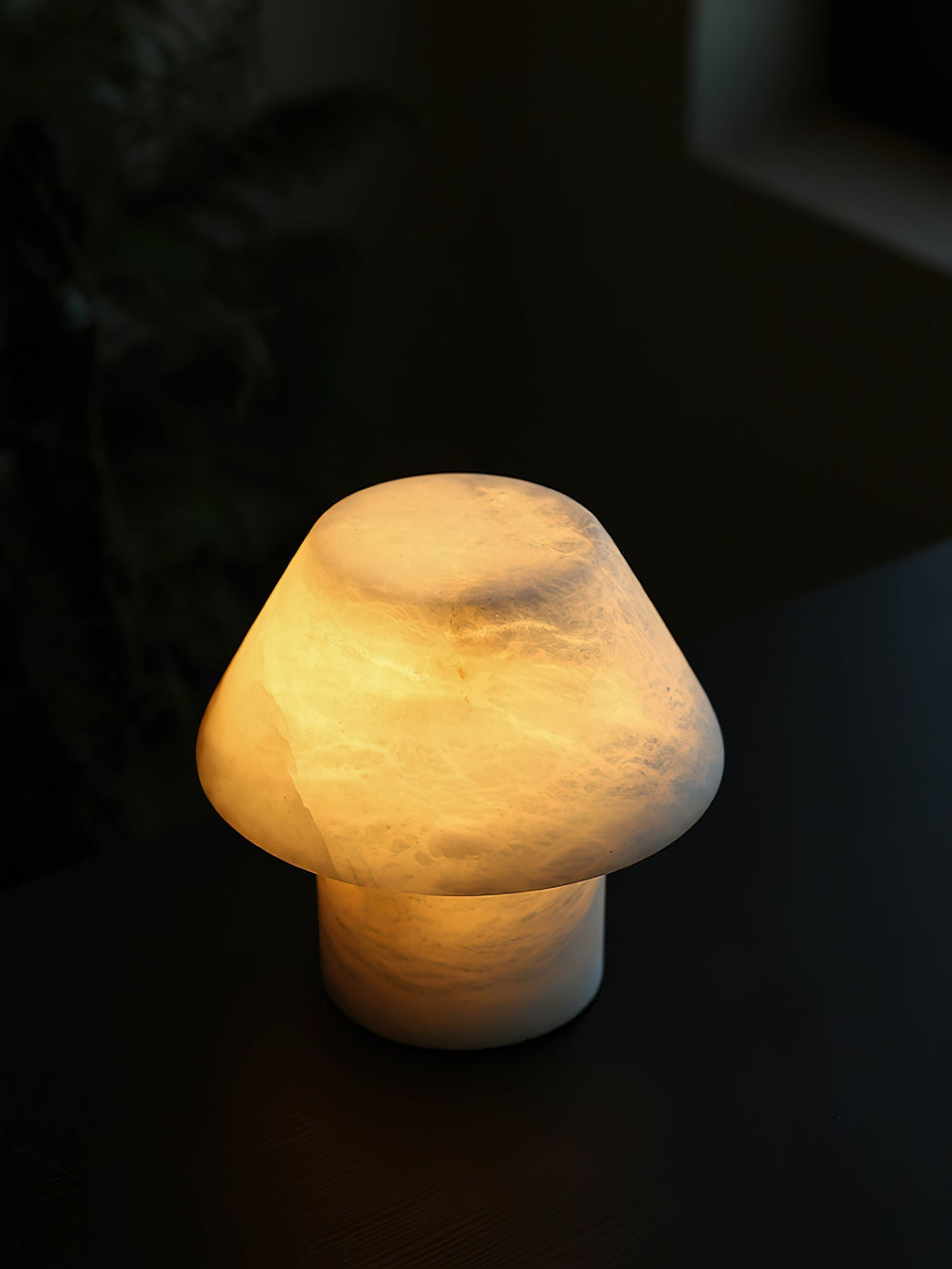 Monastisk bordslampa i alabaster | Ormexis