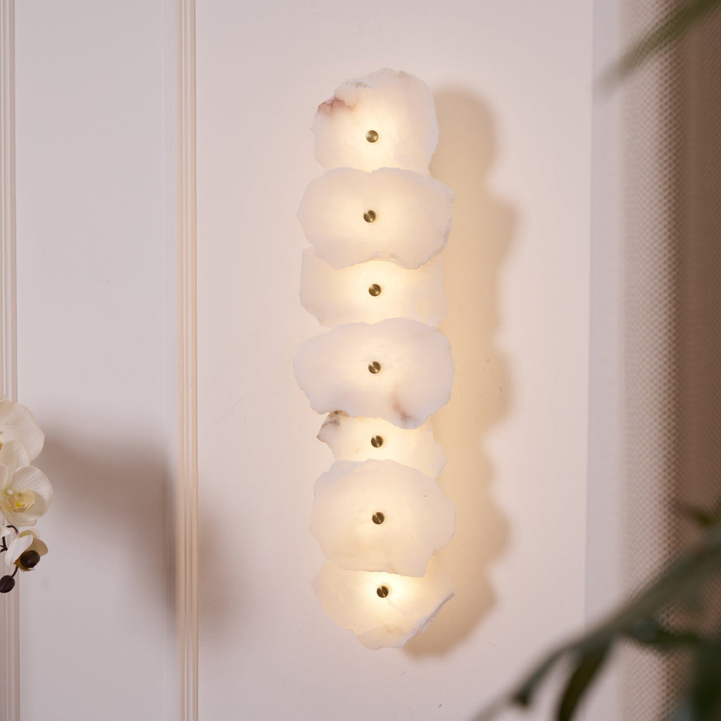 Elegant Gold Alabaster LED Wall Mount Light | Ormexis