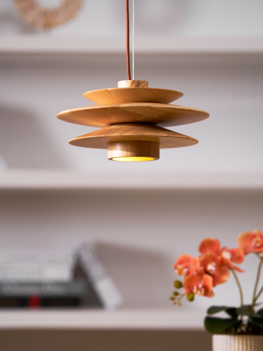 Retro Space Age Pendant Lamp | Ormexis