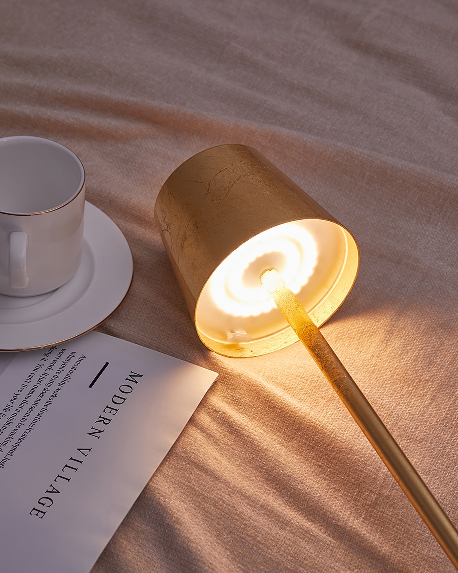 Regent Brass Table Lamp | Ormexis