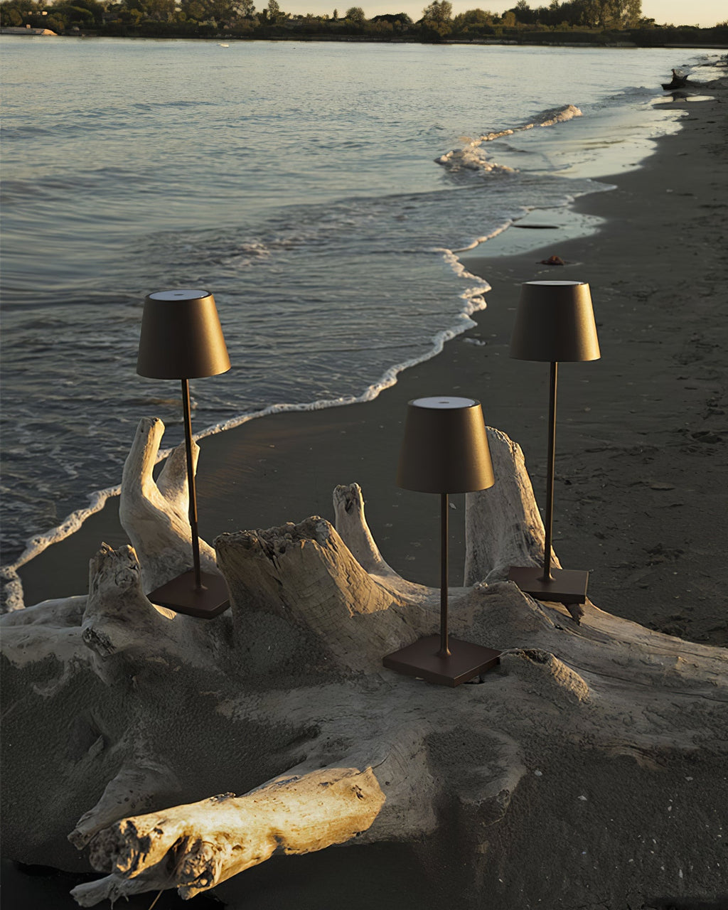 Regent Brass Table Lamp | Ormexis