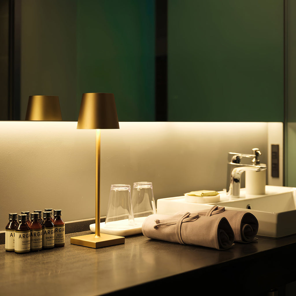 Regent Brass Table Lamp | Ormexis