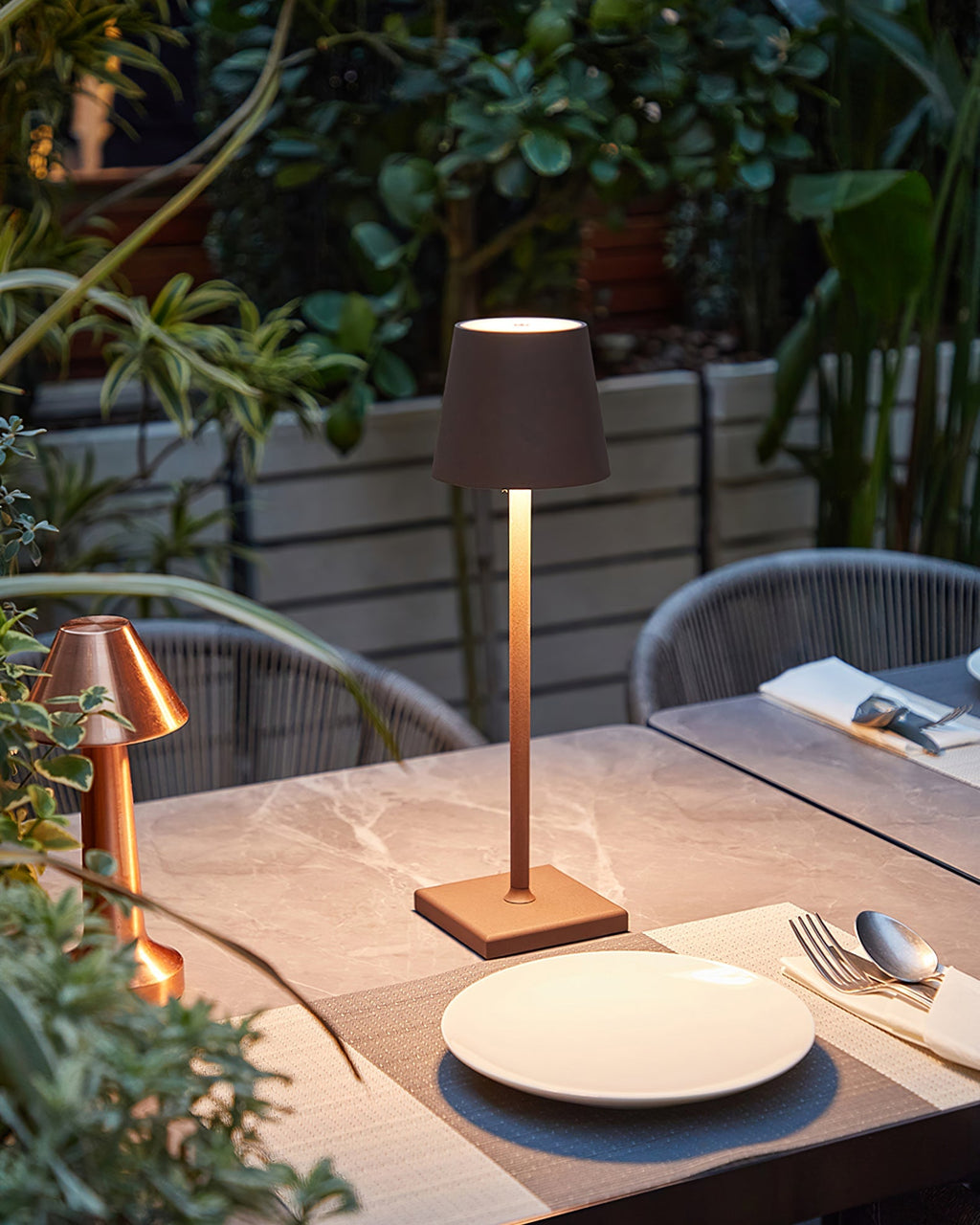 Regent Brass Table Lamp | Ormexis