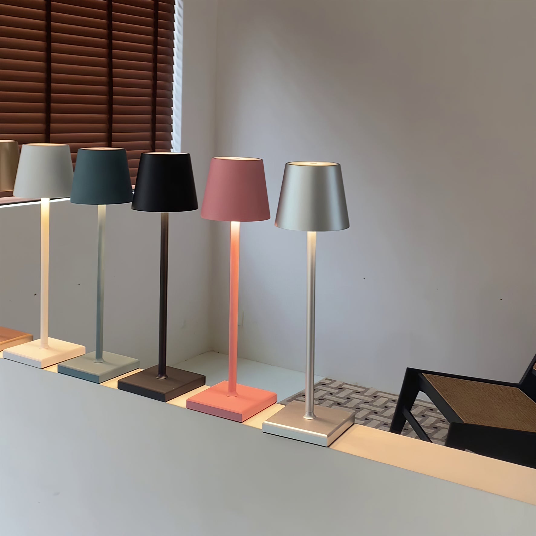 Regent Brass Table Lamp | Ormexis