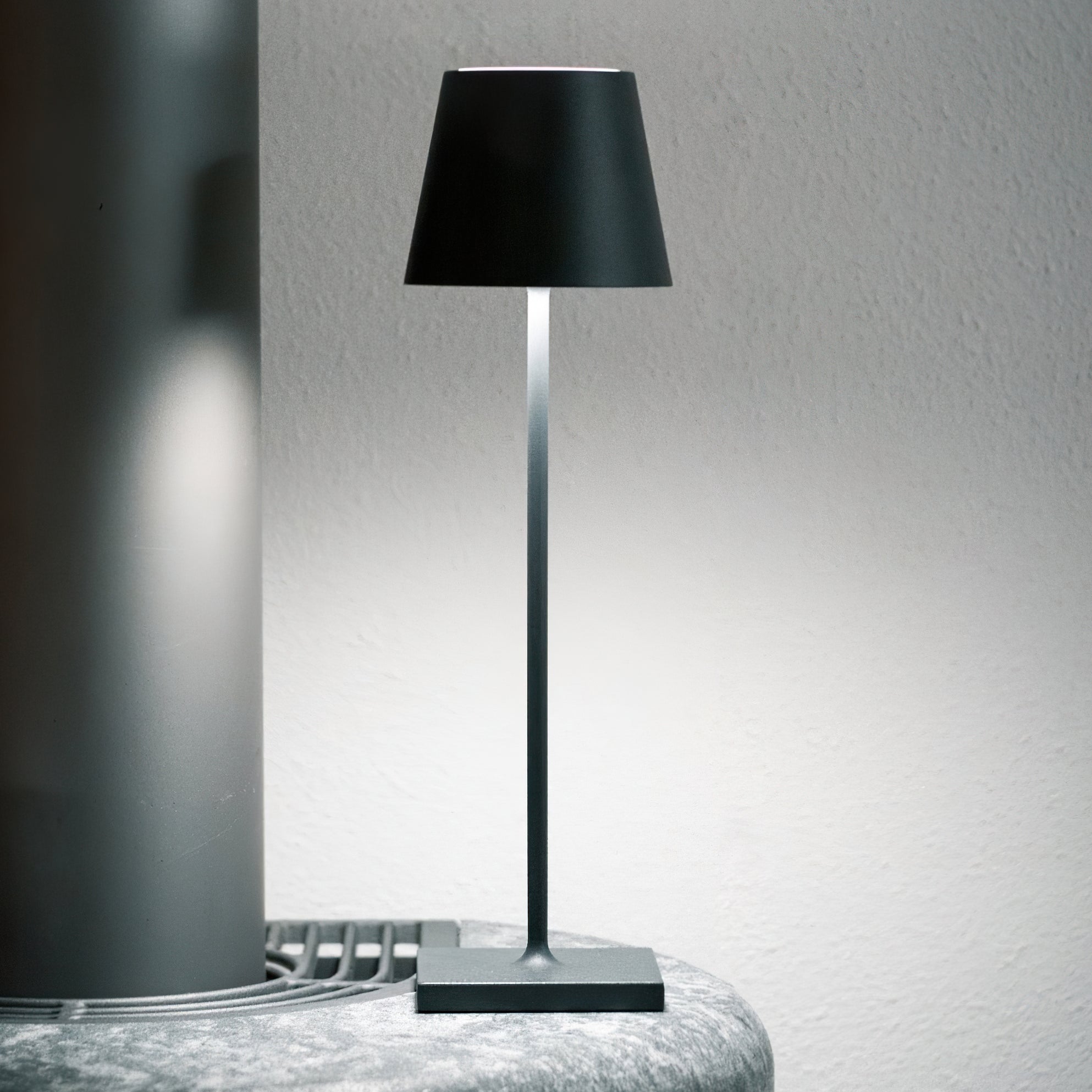 Regent Brass Table Lamp | Ormexis