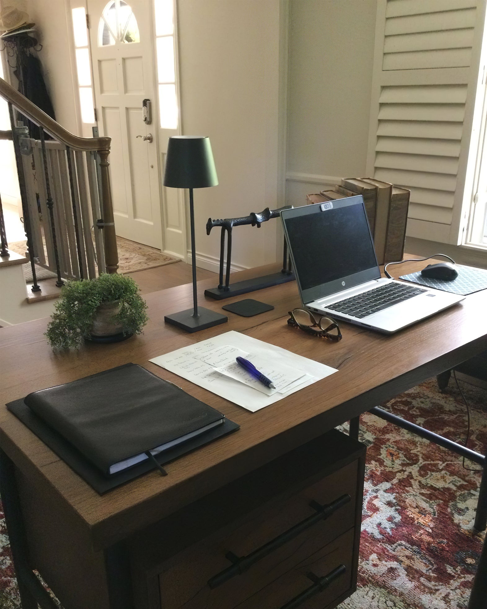 Regent Brass Table Lamp | Ormexis