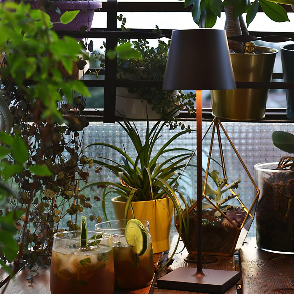 Regent Brass Table Lamp | Ormexis