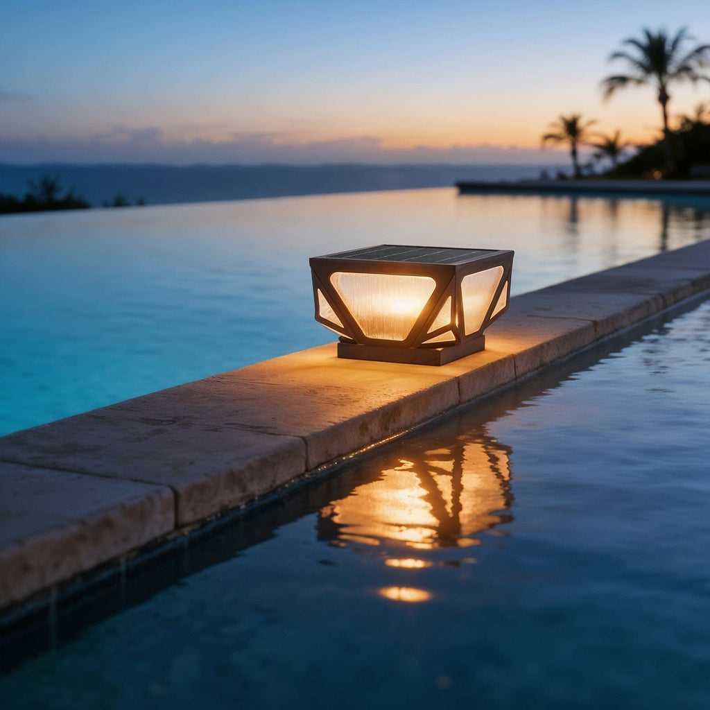 Veltrique Geometric Gate Pillar Light | Ormexis
