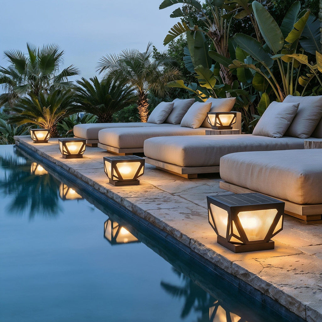 Veltrique Geometric Gate Pillar Light | Ormexis