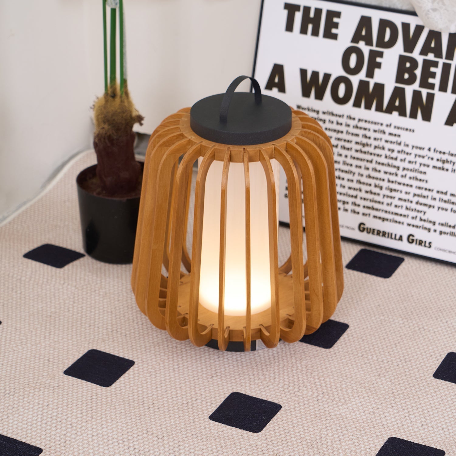 Havenwood Glow Lantern | Ormexis
