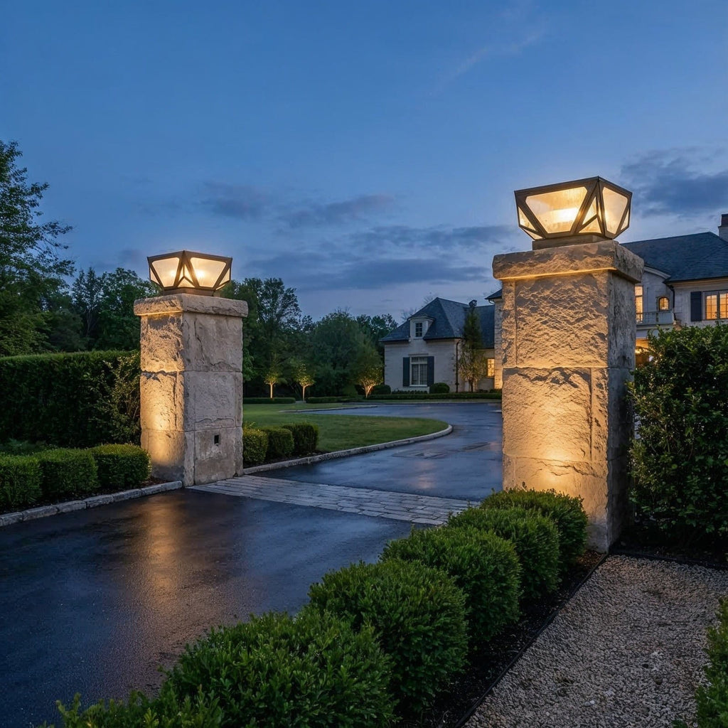 Veltrique Geometric Gate Pillar Light | Ormexis