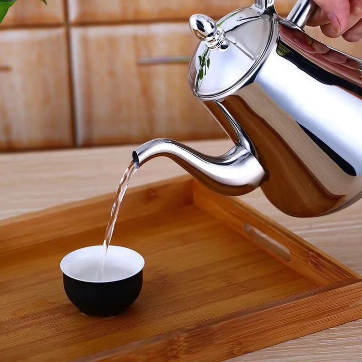 Premium-Induktionswasserkocher mit integriertem Filter für klareres Wasser und schnelles Kochen