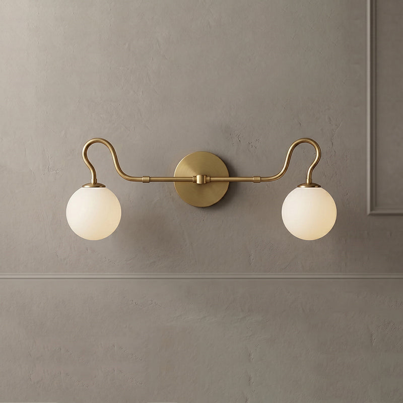 Applique murale de salle de bain à 2 lumières, en laiton et globes en verre | Ormexis