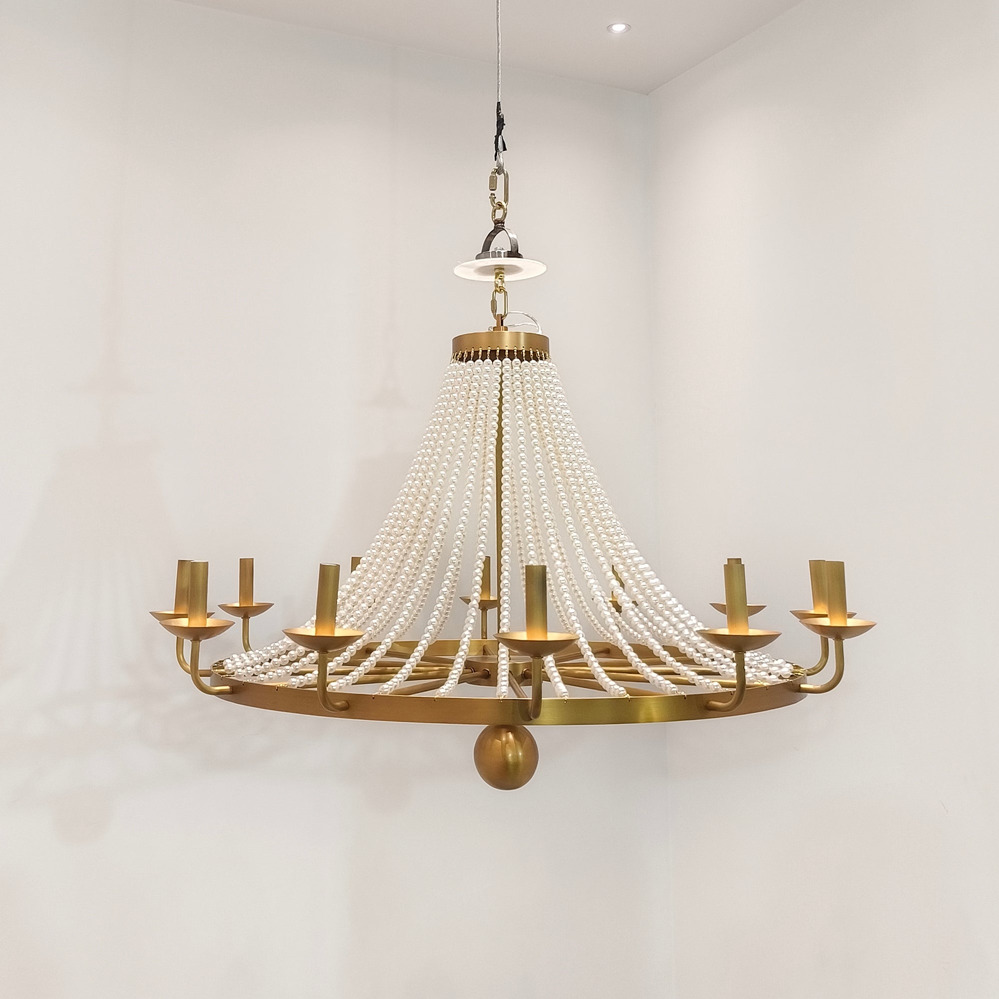 12-Light Draped Pearl Bead Chandelier | Ormexis
