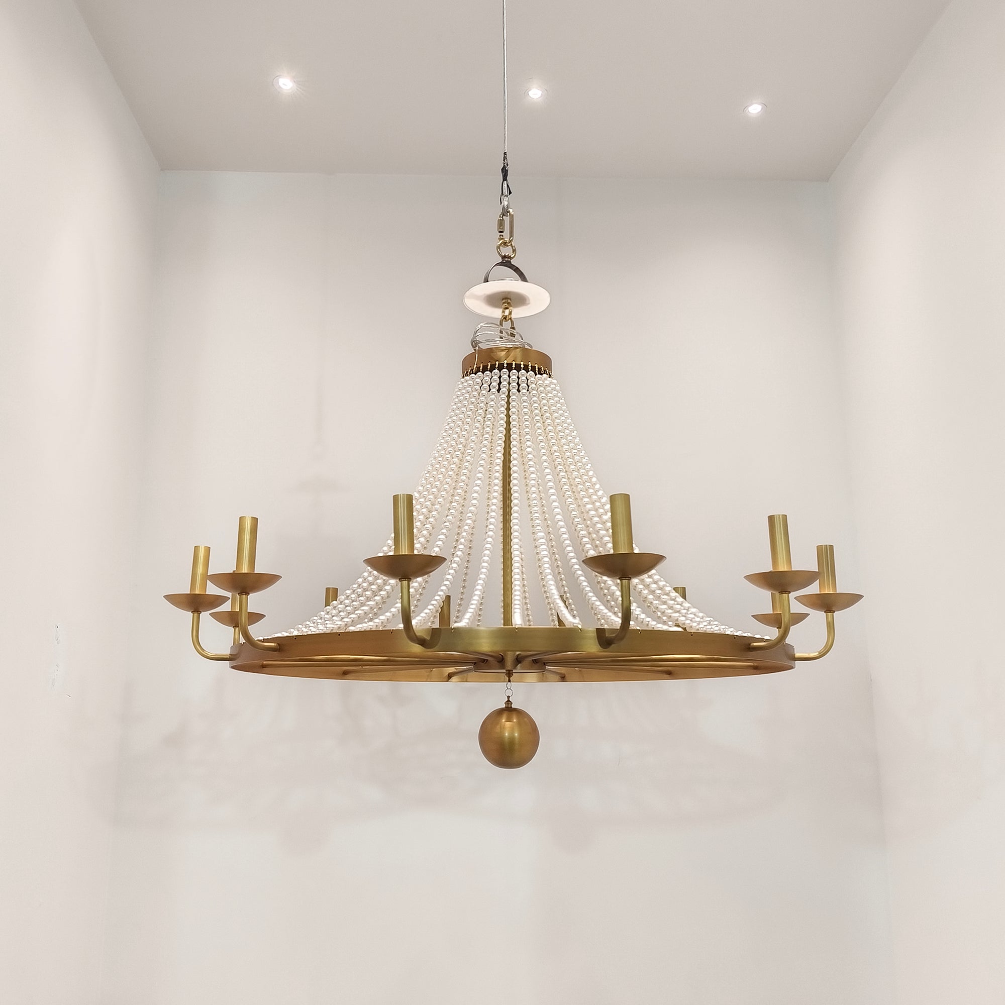 12-Light Draped Pearl Bead Chandelier | Ormexis