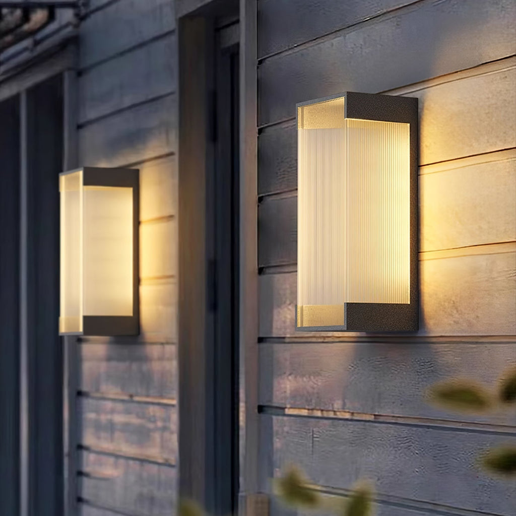 Luz de parede exterior com painel canelado | Ormexis