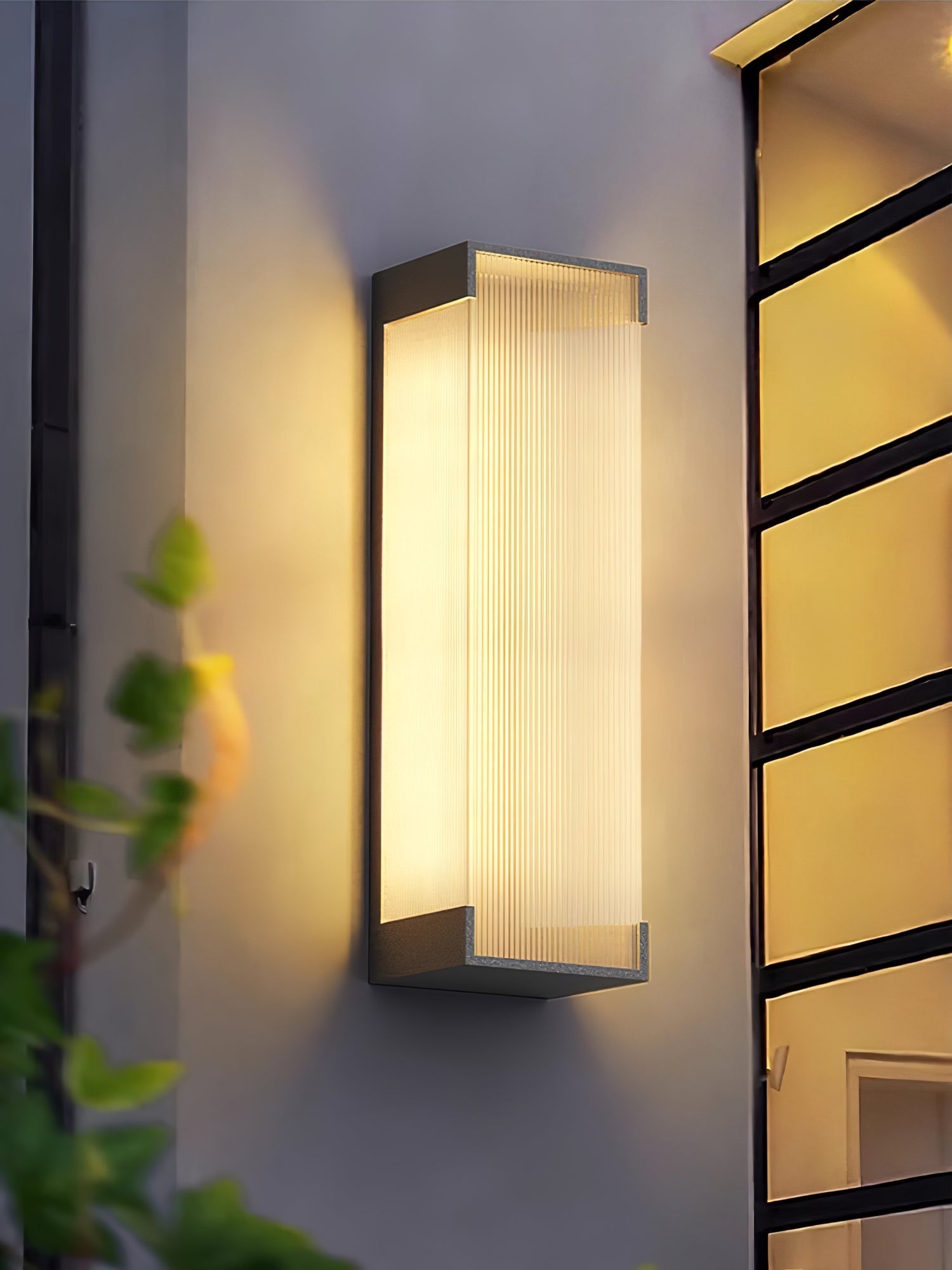 Luz de parede exterior com painel canelado | Ormexis