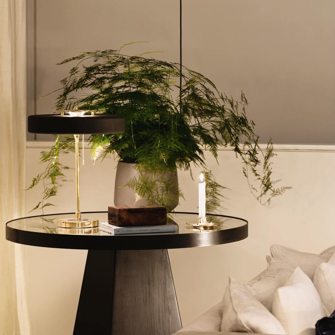 Regent Banker Table Lamp | Ormexis
