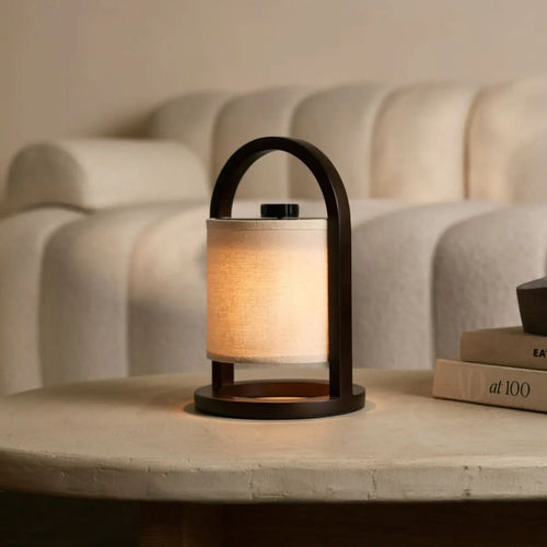 LumaOak Bezdrátová stolní LED lampa pro elegantní domácnosti, tři režimy, baterie s výdrží 100 hodin | Ormexis