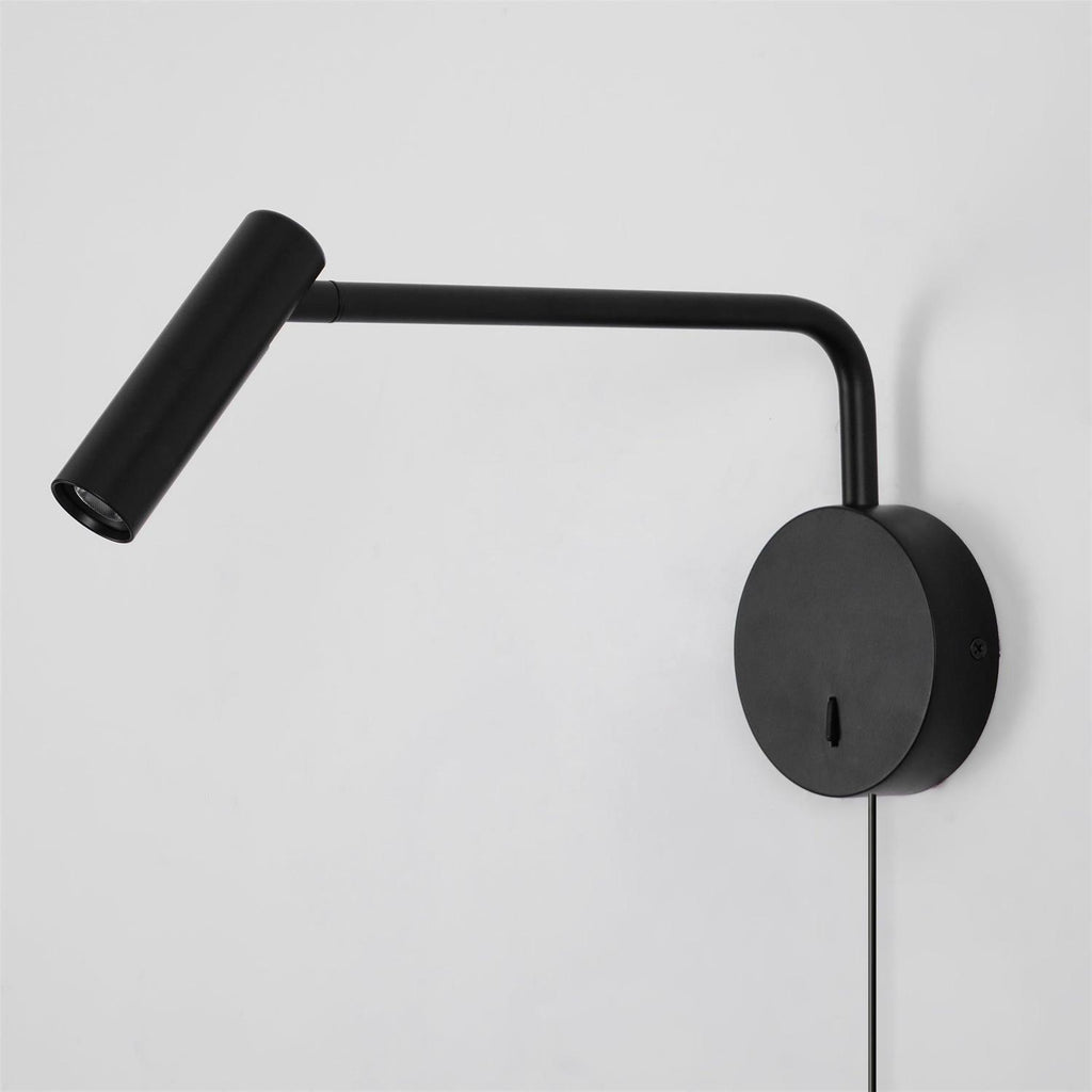 Minimal Reading Wall Light | Ormexis