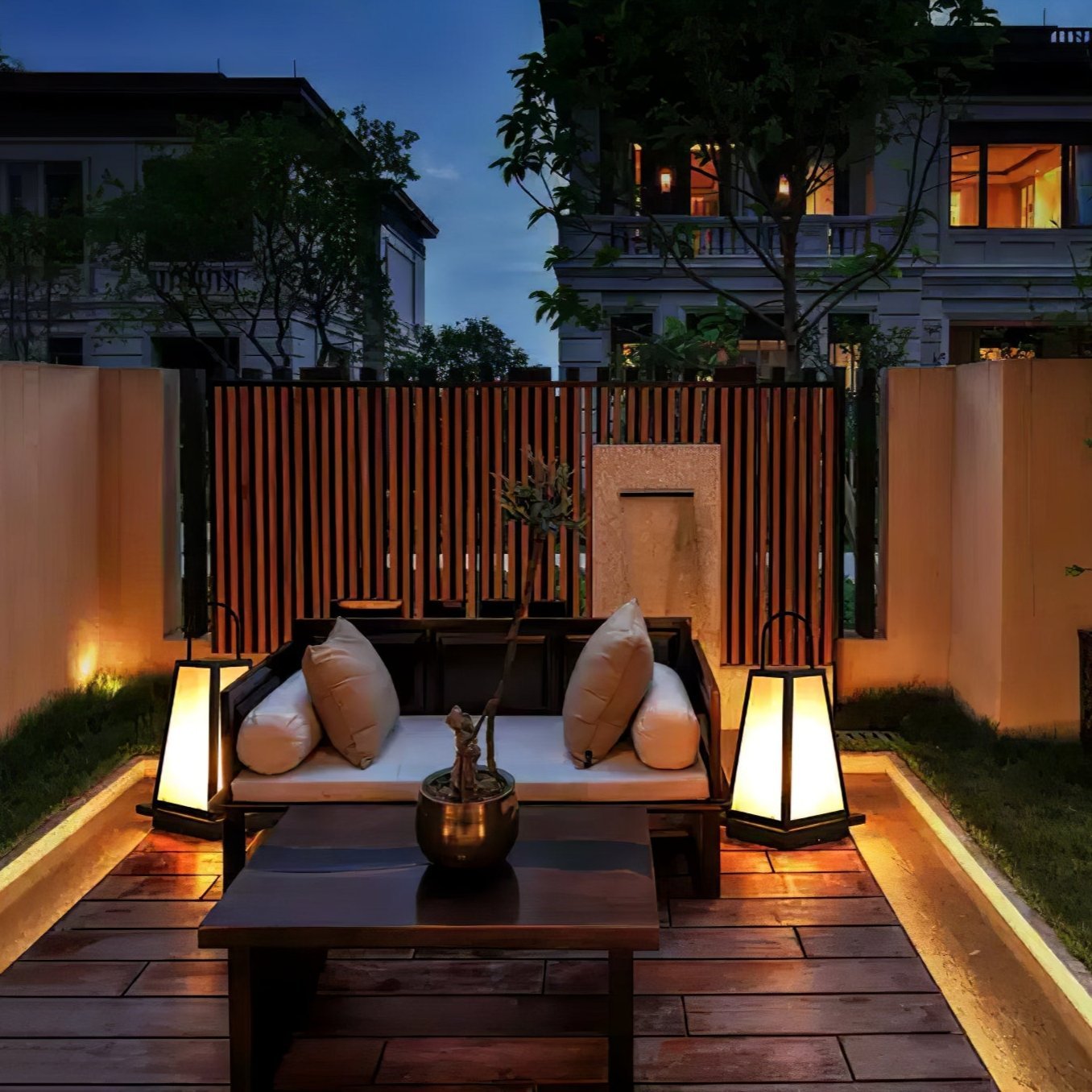 Verge Tower Lantern | Ormexis